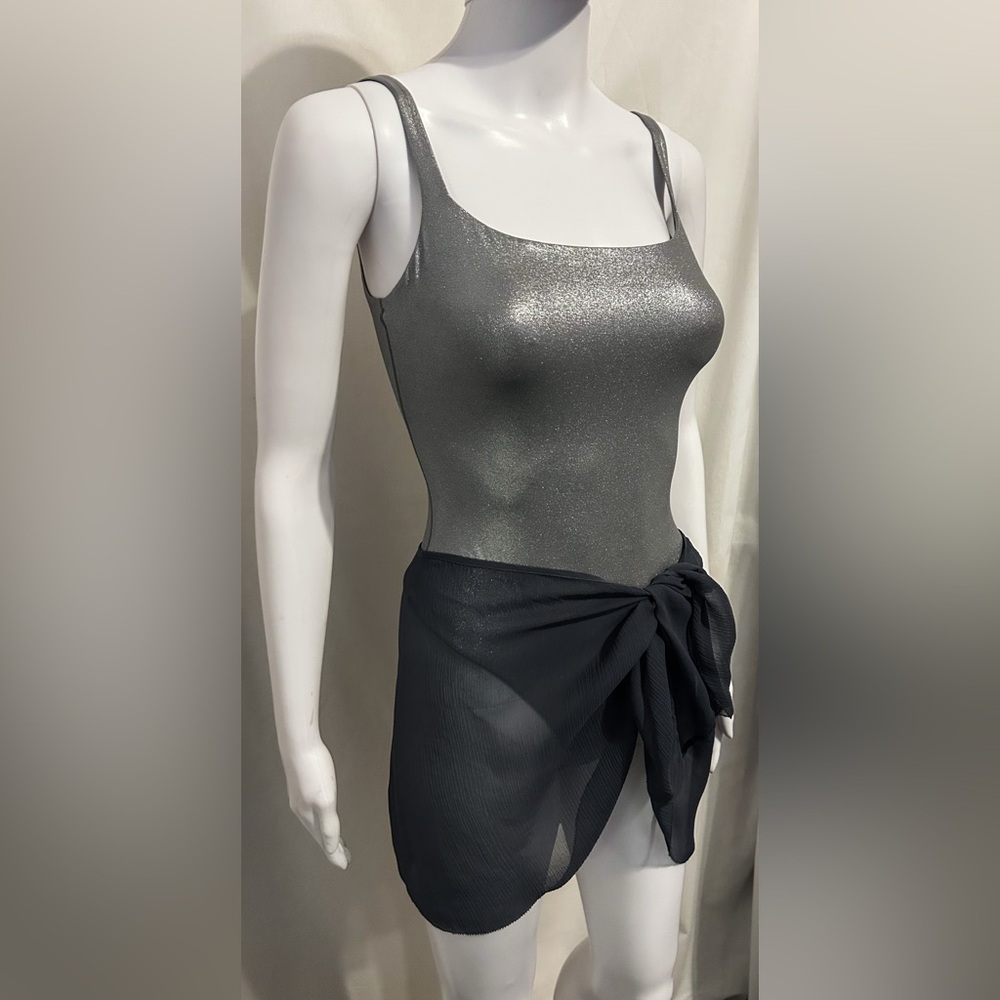 Skims Sz M Metallic Thong Bodysuit & Sheer Gunmetal Silk Wrap Cover Up Sz S Glam